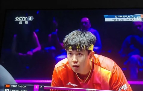 j9游会-包含顶尖球员实力对决，现场气氛紧张刺激的词条